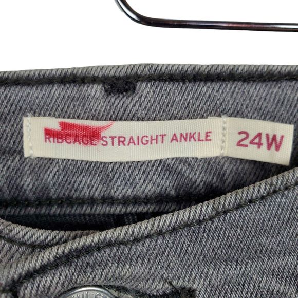 Levi's Women's Gray Ribcage Straight Ankle Button Fly Jeans Sz 24 W - Picture 3 of 6